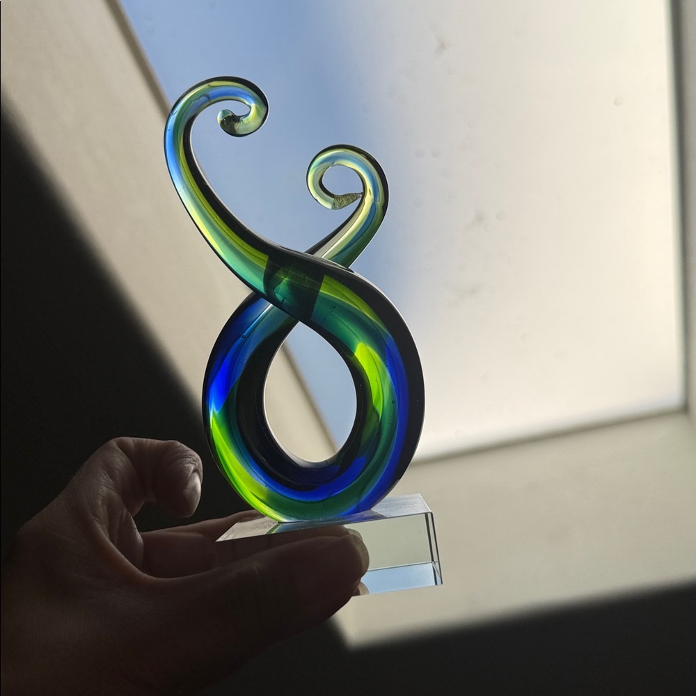 Elegant Twisting Glass Sculpture in Blue and Green - Picture 17 of 17